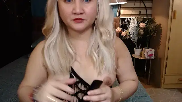 xheavenlytrans online show from 10-07-25, 10:34