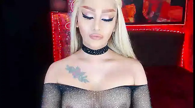 KylieMaxwellCaulfield TS online show from 03-22-25, 09:21