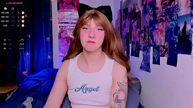 HotaruTomo online show from 01-16-25, 04:39