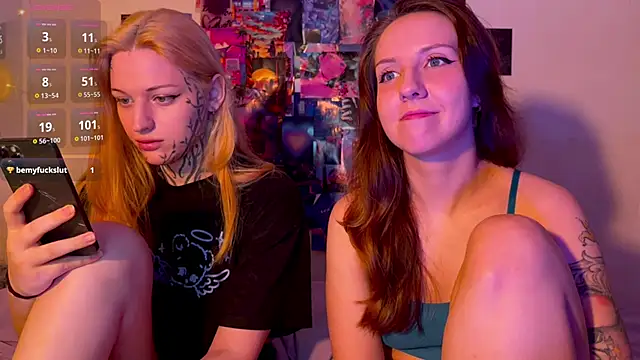 HotaruTomo online show from 04-25-26, 12:57