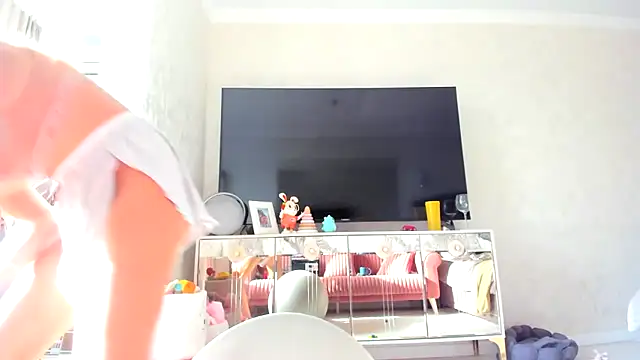 Iris cherry online show from 02-03-25, 10:47