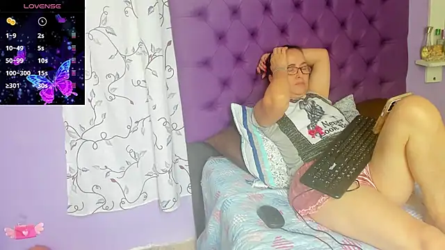 Margoth clain online show from 03-20-25, 04:20