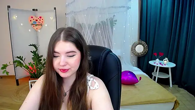 NicoleFoxery online show from 02-14-25, 03:22