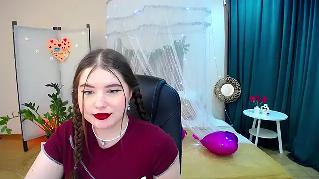 NicoleFoxery online show from 02-20-25, 12:41