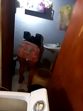 Snapshot of sexicaribe2 chatting on 12-15-24, 03:20 sexicaribe2 online show from 12-15-24, 03:20