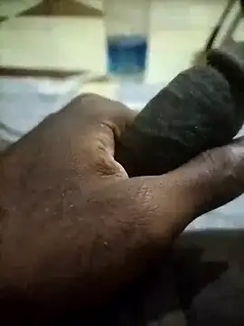 Snapshot of naxus@xh chatting on 10-12-25, 01:10 naxusxh online show from 10-12-25, 01:10