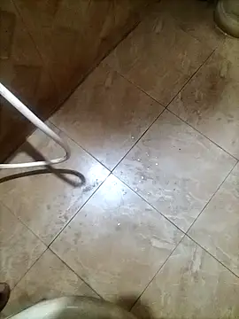 Snapshot of naxus@xh chatting on 10-13-25, 06:08 naxusxh online show from 10-13-25, 06:08