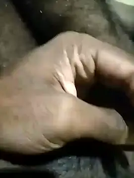 Snapshot of naxus@xh chatting on 10-16-25, 01:01 naxusxh online show from 10-16-25, 01:01