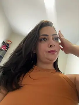 Snapshot of NathFox chatting on 05-18-26, 06:58 NathFox online show from 05-18-26, 06:58