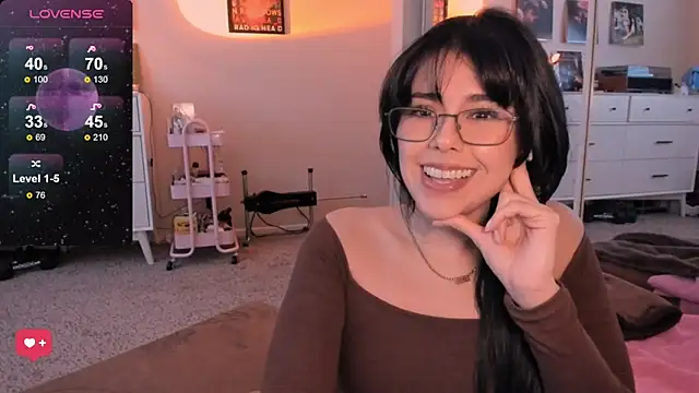 Evie-Luna online show from 02-07-25, 12:31