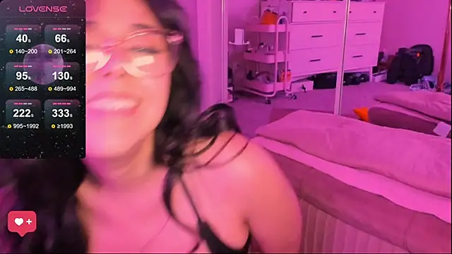 Evie-Luna online show from 02-22-25, 03:23