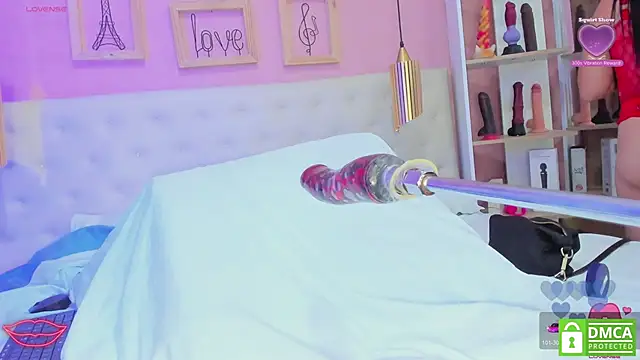 leylla  online show from 04-11-26, 07:29