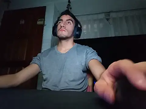 TommyMomentum online show from 03-31-26, 03:19