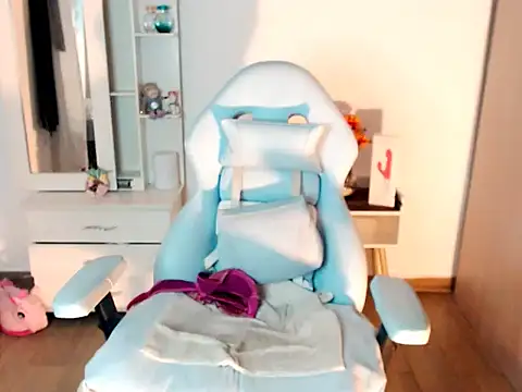 BOREAL MOON online show from 09-27-25, 03:11