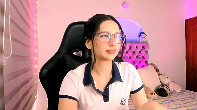 Luniverse online show from 12-02-25, 08:37