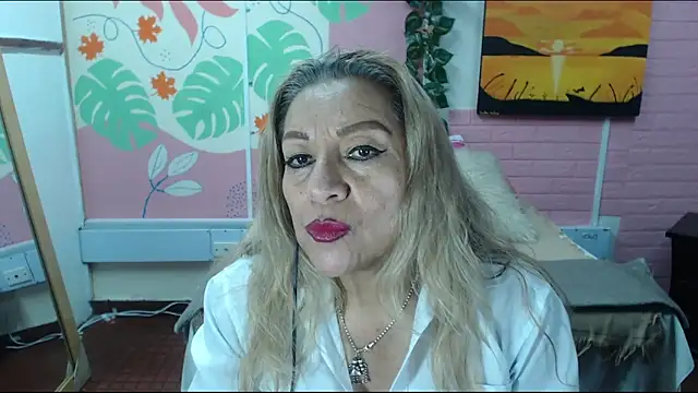 Snapshot of ZAMANTHA chatting on 02-11-25, 09:03 ZAMANTHA online show from 02-11-25, 09:03