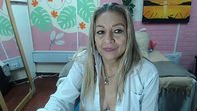 Snapshot of ZAMANTHA chatting on 02-22-25, 09:48 ZAMANTHA online show from 02-22-25, 09:48