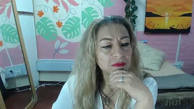 Snapshot of ZAMANTHA chatting on 03-11-25, 03:34 ZAMANTHA online show from 03-11-25, 03:34