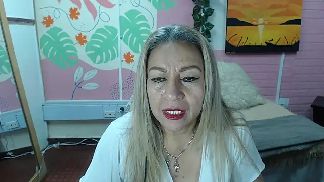 Snapshot of ZAMANTHA chatting on 03-11-25, 08:31 ZAMANTHA online show from 03-11-25, 08:31