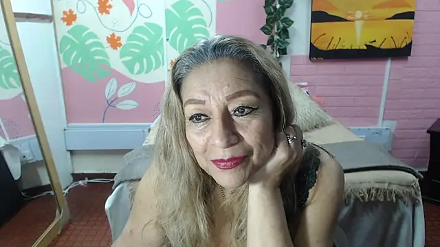 Snapshot of ZAMANTHA chatting on 03-17-25, 02:56 ZAMANTHA online show from 03-17-25, 02:56