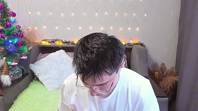 Yumi steve online show from 12-30-24, 07:11