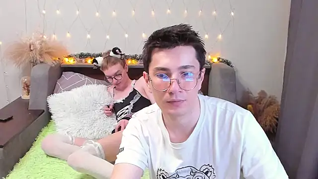 Yumi steve online show from 03-16-25, 07:38