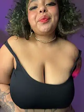 PrincessLauren420 online show from 04-28-26, 02:38