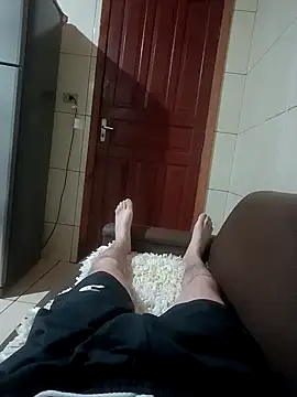 Snapshot of kalebGostoso chatting on 10-25-25, 03:25 kalebGostoso online show from 10-25-25, 03:25