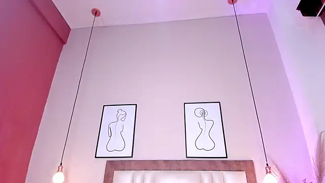 JupiteFox online show from 12-19-25, 01:01