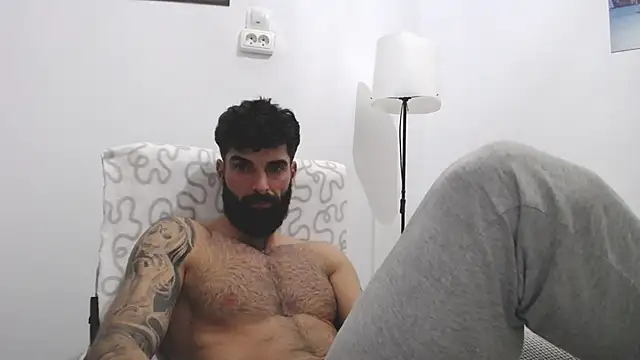 Snapshot of Verycutex chatting on 03-18-25, 09:10 Verycutex online show from 03-18-25, 09:10