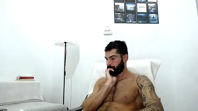 Snapshot of Verycutex chatting on 10-02-25, 05:36 Verycutex online show from 10-02-25, 05:36