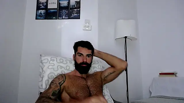 Snapshot of Verycutex chatting on 10-30-25, 06:59 Verycutex online show from 10-30-25, 06:59