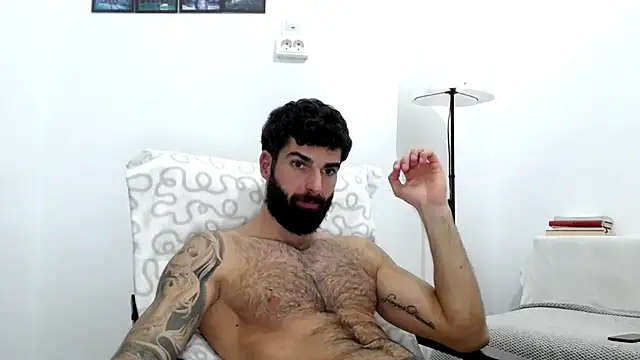 Snapshot of Verycutex chatting on 01-08-26, 03:03 Verycutex online show from 01-08-26, 03:03