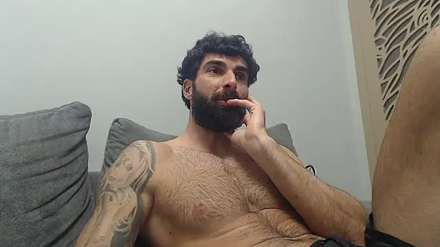 Snapshot of Verycutex chatting on 02-04-26, 06:03 Verycutex online show from 02-04-26, 06:03