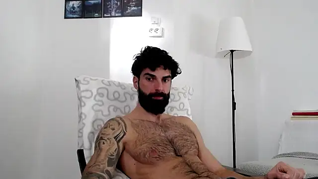 Snapshot of Verycutex chatting on 02-25-26, 06:45 Verycutex online show from 02-25-26, 06:45