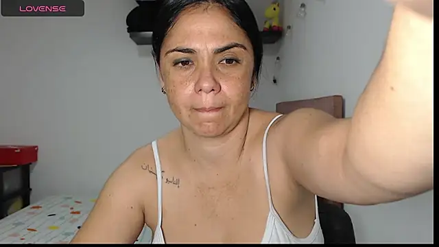 selena ferri online show from 11-10-25, 12:31