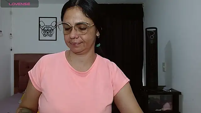 selena ferri online show from 04-24-26, 10:45