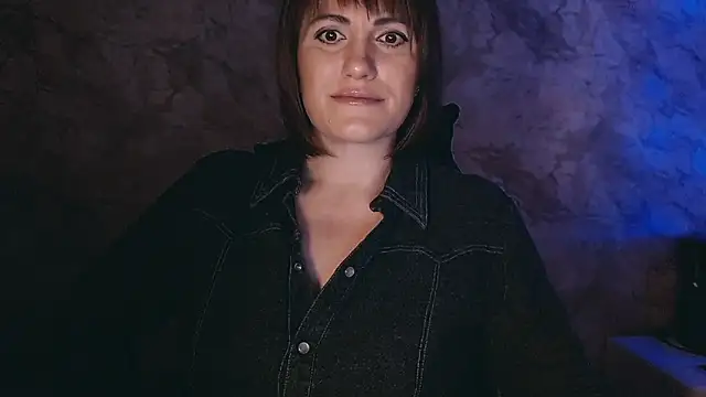 Snapshot of _letty_ chatting on 01-29-25, 12:33  letty  online show from 01-29-25, 12:33