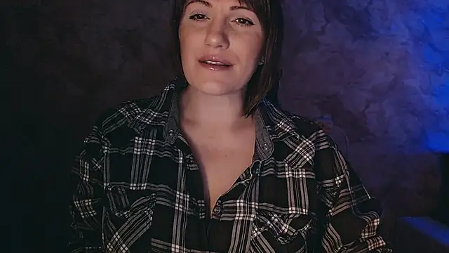 Snapshot of _letty_ chatting on 02-13-25, 08:34  letty  online show from 02-13-25, 08:34