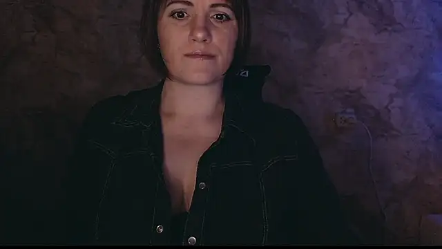 Snapshot of _letty_ chatting on 03-14-25, 08:49  letty  online show from 03-14-25, 08:49