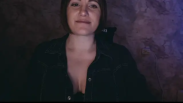 Snapshot of _letty_ chatting on 03-15-25, 12:15  letty  online show from 03-15-25, 12:15