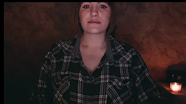 Snapshot of _letty_ chatting on 11-27-25, 10:23 letty online show from 11-27-25, 10:23