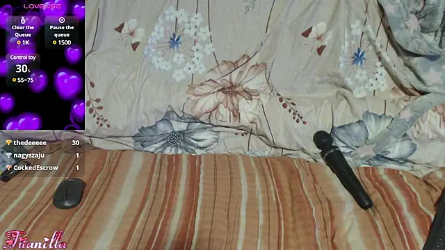 Titanilla39 online show from 01-25-25, 06:12