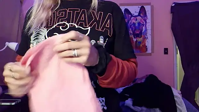 AsiaGoesPro online show from 10-31-25, 04:24