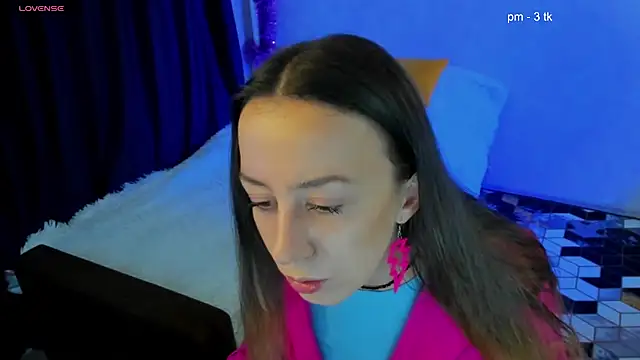 CurlySteph online show from 01-04-25, 05:37