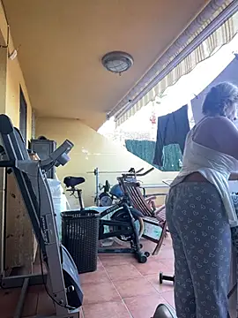 camelia3 online show from 03-14-25, 09:46