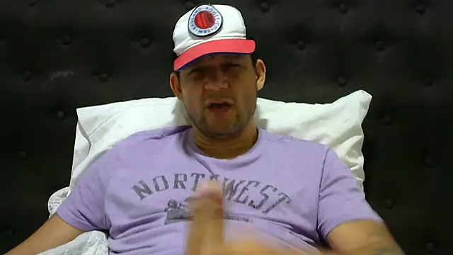 altenori112 online show from 02-03-25, 03:42