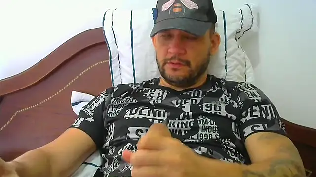 altenori112 online show from 12-18-25, 02:45