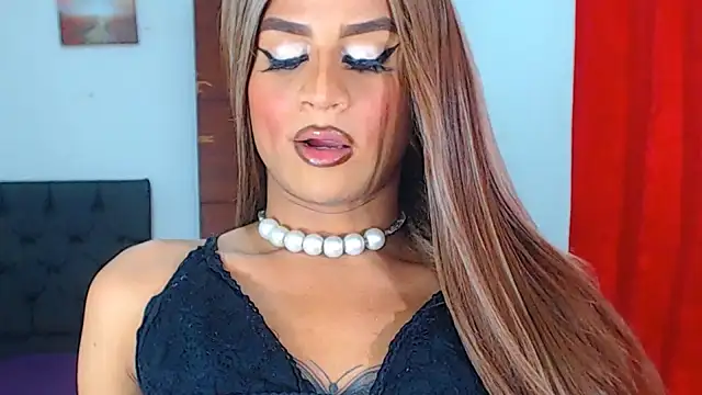 Snapshot of Valenntyna chatting on 12-13-24, 12:20 Valenntyna online show from 12-13-24, 12:20