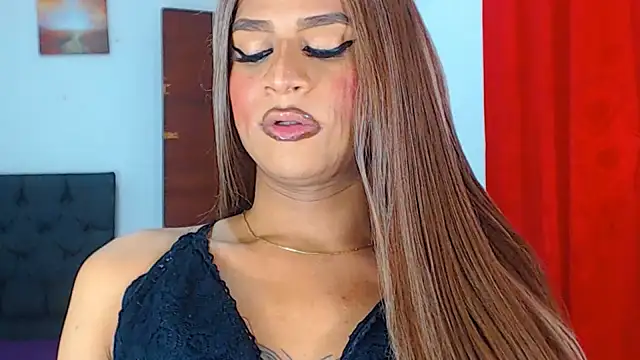 Snapshot of Valenntyna chatting on 12-23-24, 01:40 Valenntyna online show from 12-23-24, 01:40